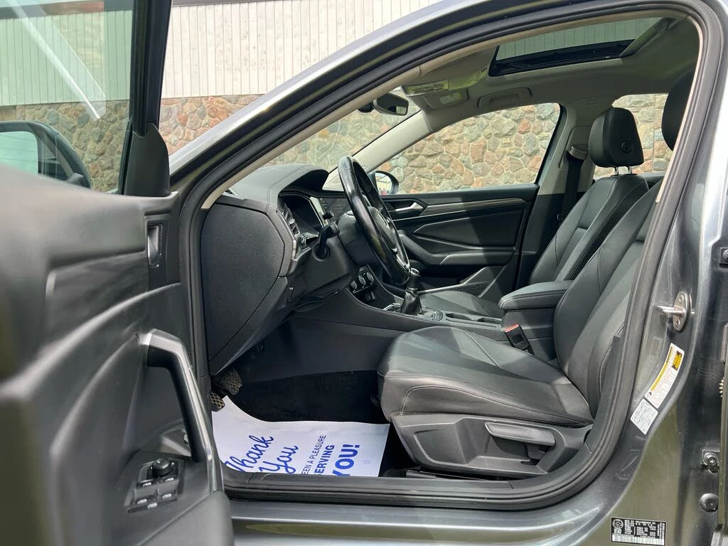 VW Jetta * HIGHLINE* АвтоКредит* (ЦЕНА ДО БГ) - изображение 7