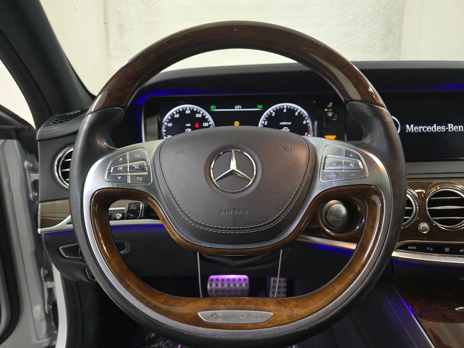 Mercedes-Benz S 500 AMG* PACK* ДИСТРОНИК* ОБДУХВАНЕ* МАСАЖ* КАМЕРА*  - изображение 9