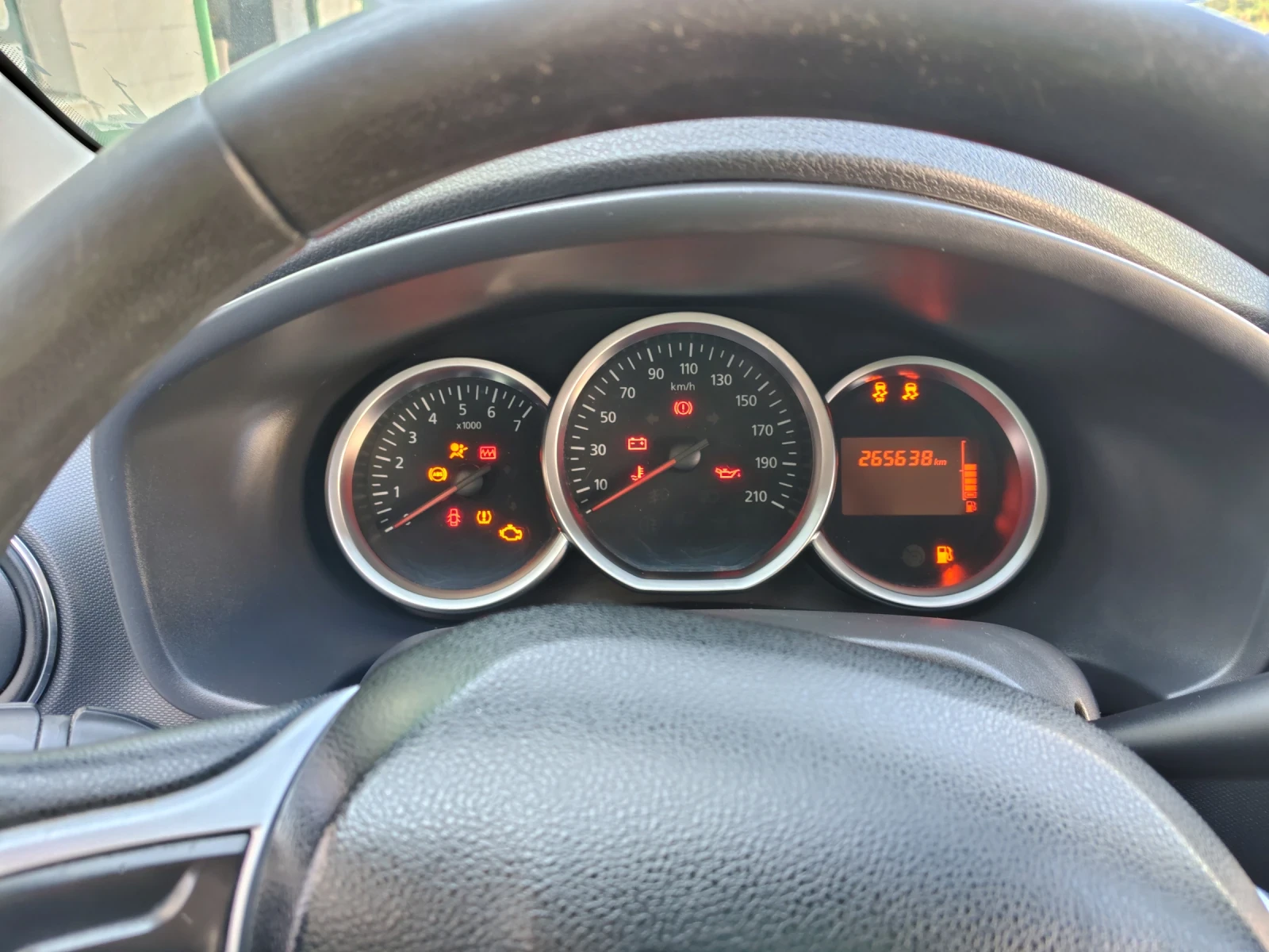 Dacia Logan MCV, снимка 4 - Автомобили и джипове - 54257799