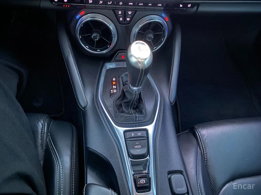 Chevrolet Camaro 6.2 SS V8* BOSE* HEAD-UP* ПОДГРЕВ* ОБДУХВАНЕ* , снимка 13 - Автомобили и джипове - 54762013