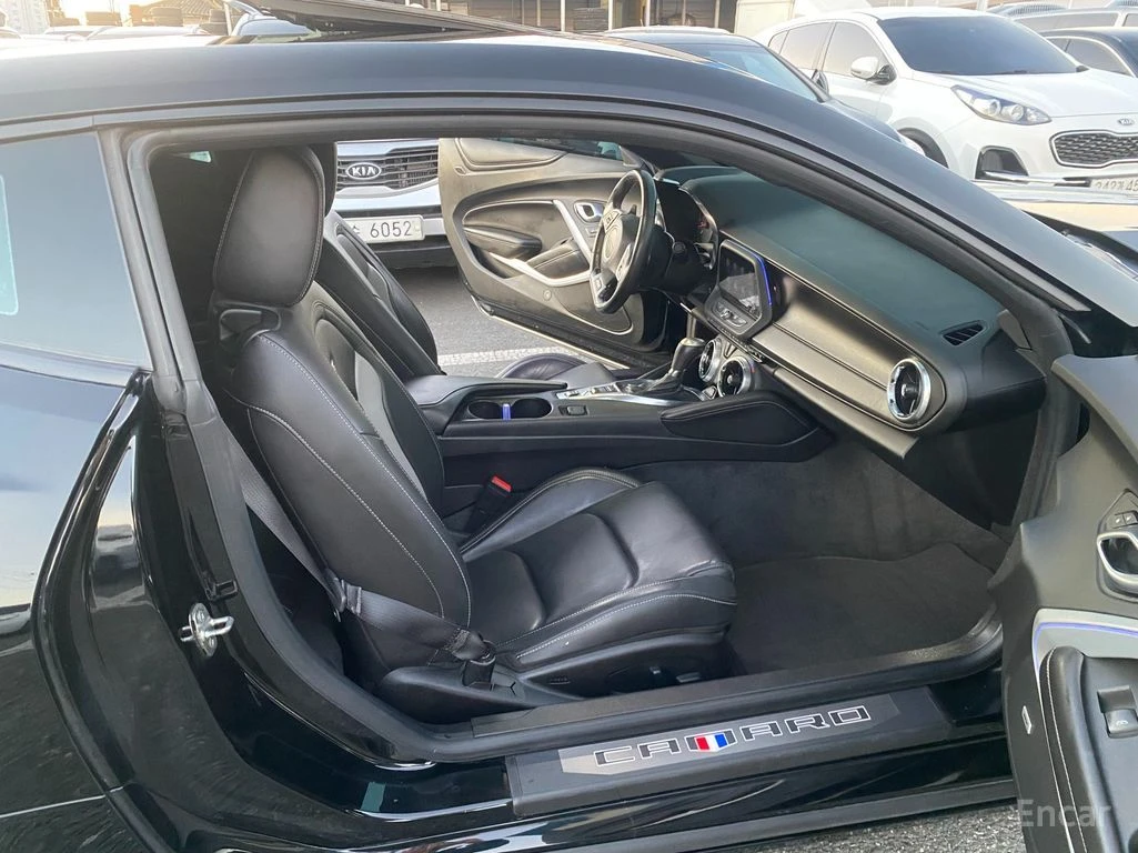Chevrolet Camaro 6.2 SS V8* BOSE* HEAD-UP* ПОДГРЕВ* ОБДУХВАНЕ* , снимка 8 - Автомобили и джипове - 54762013