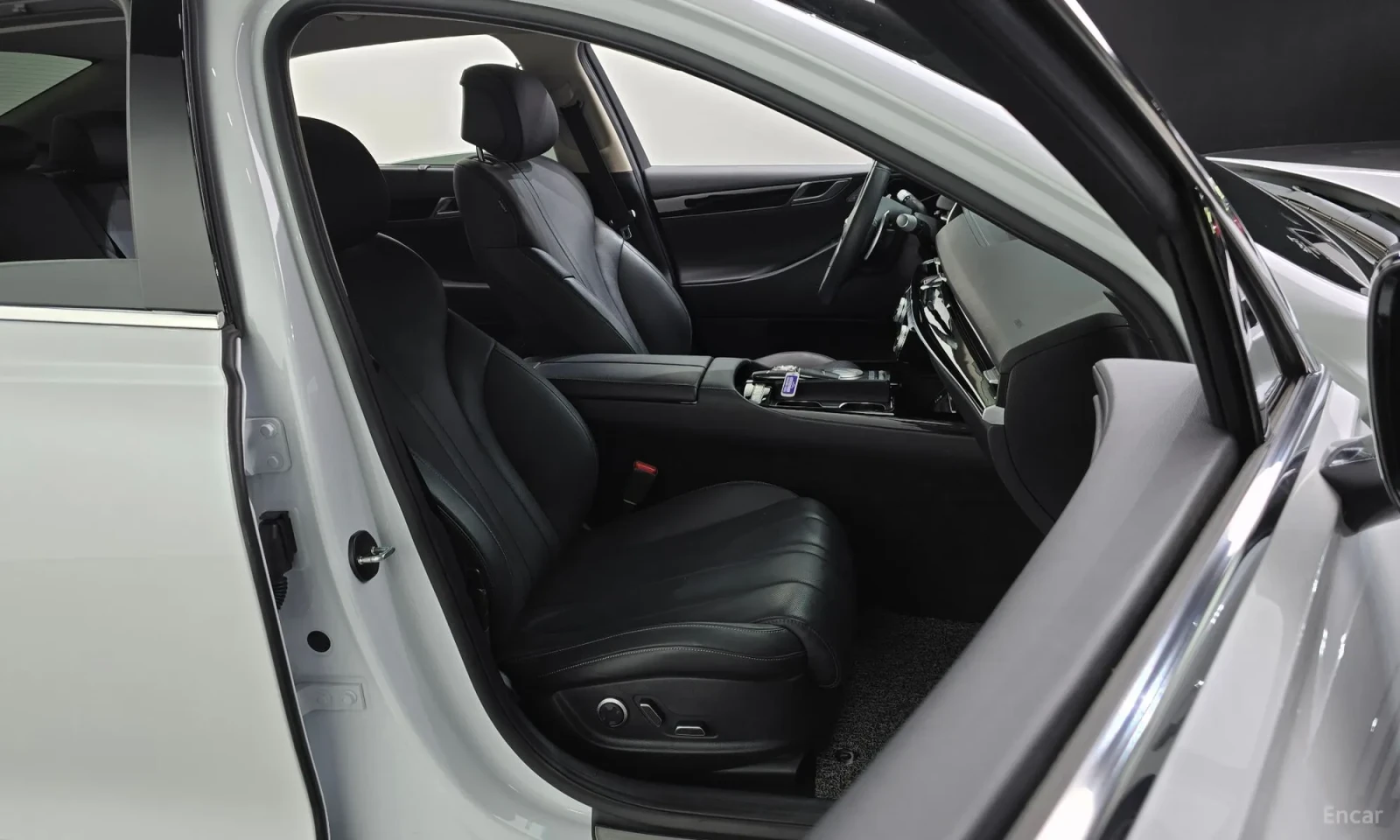 Genesis G80 BENZIN* AWD* FULL* 60000KM!!! | Mobile.bg � ����������� 11