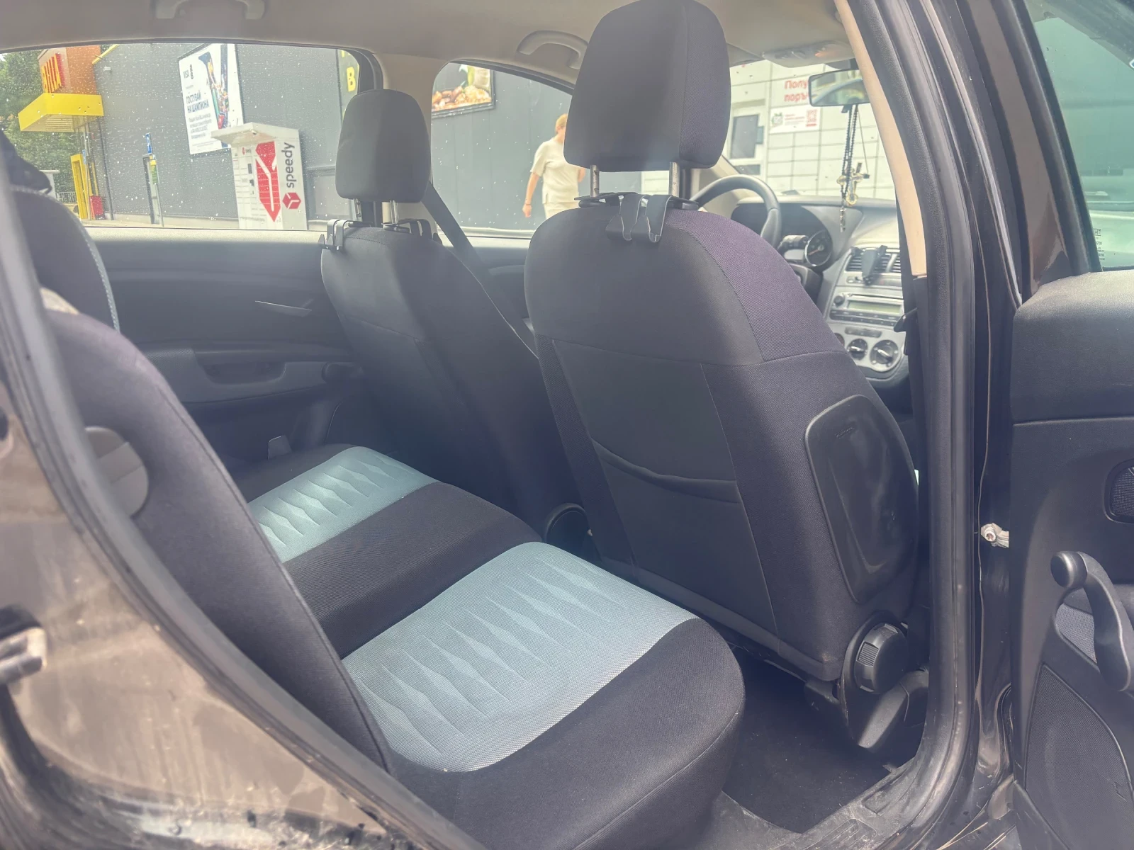 Fiat Punto Grande Punto 1.4/77к.с бензин, снимка 5 - Автомобили и джипове - 55190546