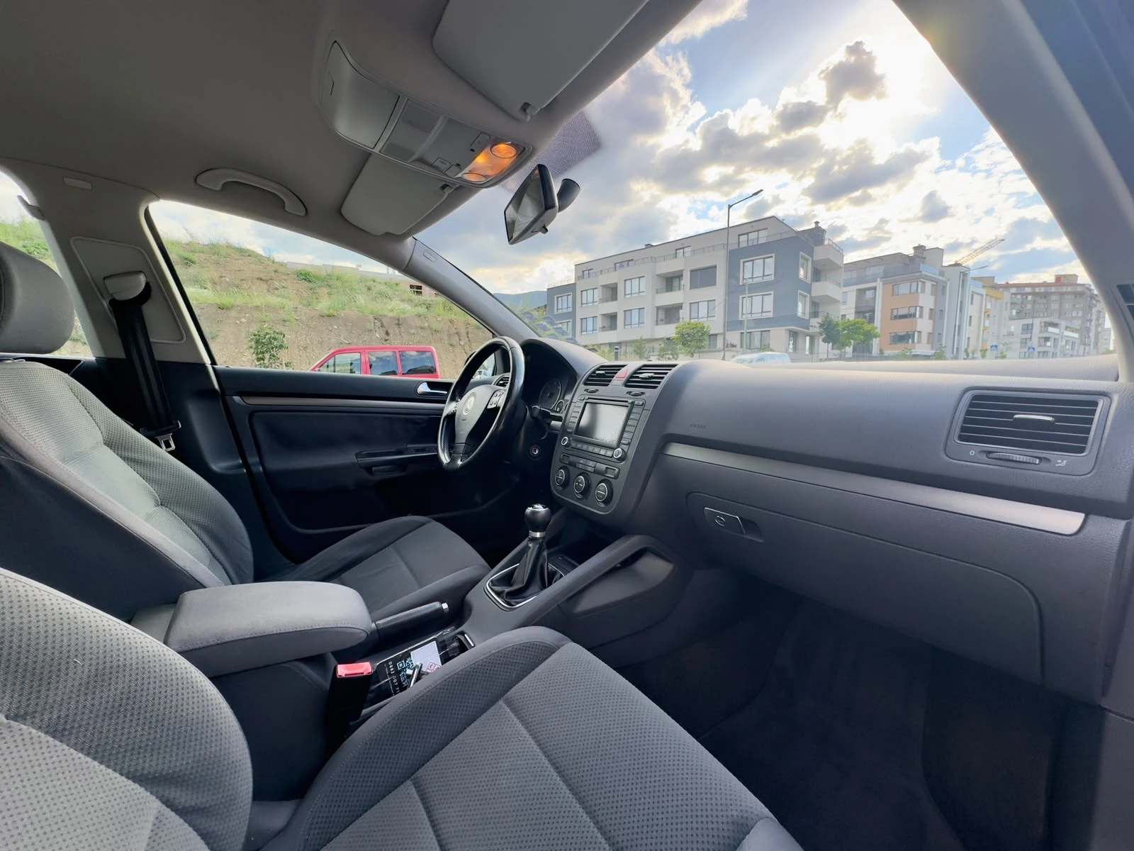 VW Golf 2.0 TDI, снимка 9 - Автомобили и джипове - 55225907