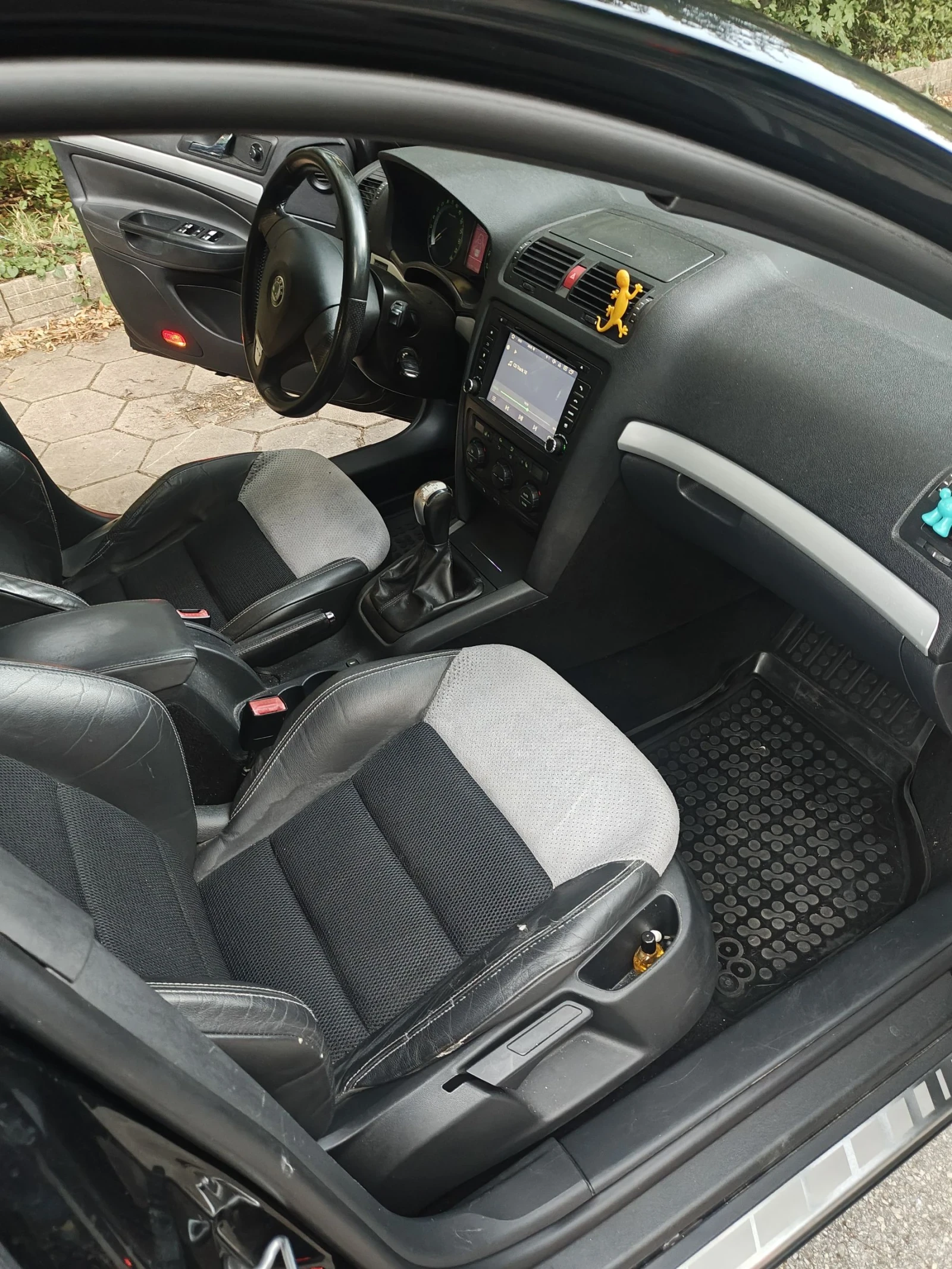 Skoda Octavia, снимка 7 - Автомобили и джипове - 55454590