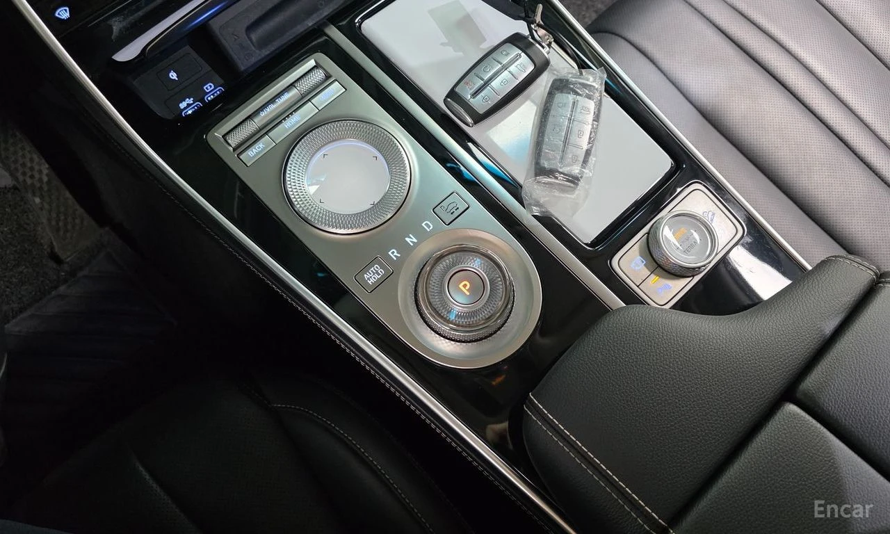 Genesis GV80 3.0D AWD* DISTRONIC* LEXICON* PANORAMA* ОБДУХВАНЕ*, снимка 13 - Автомобили и джипове - 55689160