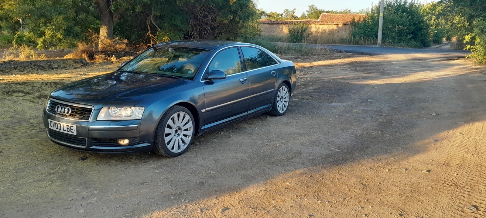 Audi A8, снимка 5 - Автомобили и джипове - 55920771