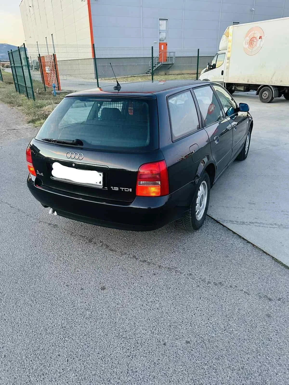 Audi A4 B4, снимка 4 - Автомобили и джипове - 55958016