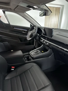 Обява за продажба на Honda Cr-v Advance 4x4 e:HEV НОВ EU ГАРАНЦИЯ ~92 500 лв. - изображение 4 | Auto.bg Обява за продажба на Honda Cr-v Advance 4x4 e:HEV НОВ EU ГАРАНЦИЯ ~92 500 лв. - изображение 4
