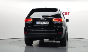 Jeep Grand cherokee 3.6* V6* 8ZF* ПОДГРЕВ* ОБДУХВАНЕ* ПАНОРАМА* КЕЙЛЕС | Auto.bg — изображение 4