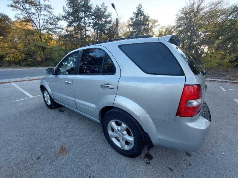 Kia Sorento, снимка 2 - Автомобили и джипове - 47748588