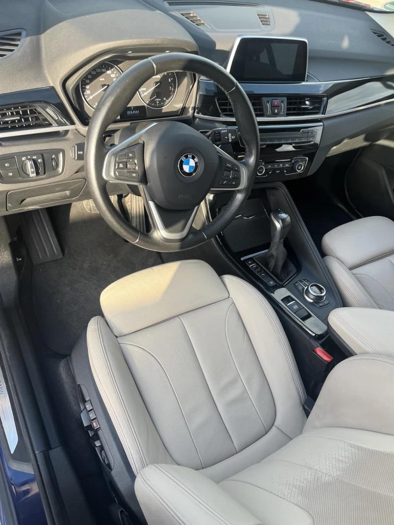 BMW X1 xDrive20i, снимка 6 - Автомобили и джипове - 47832788