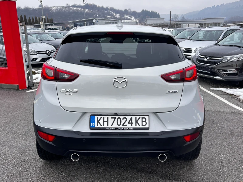 Mazda CX-3 1.5d 4x4 EXCEED Автоматик Камера Кожа LED Безключ., снимка 5 - Автомобили и джипове - 48781698