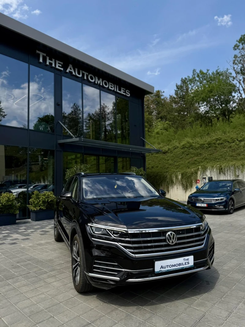 VW Touareg V6, снимка 2 - Автомобили и джипове - 51286217