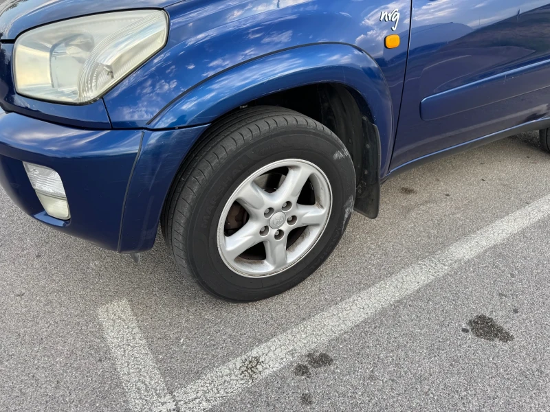 Toyota Rav4 2.0 VVTI, снимка 7 - Автомобили и джипове - 51968247