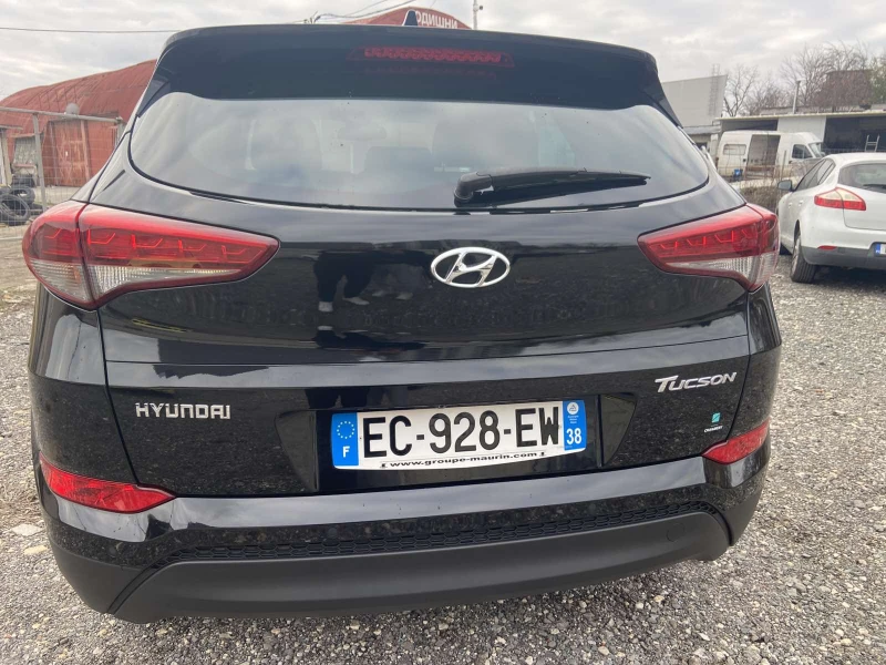 Hyundai Tucson, снимка 3 - Автомобили и джипове - 52776313