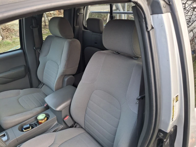 Nissan Frontier, снимка 6 - Автомобили и джипове - 52851644