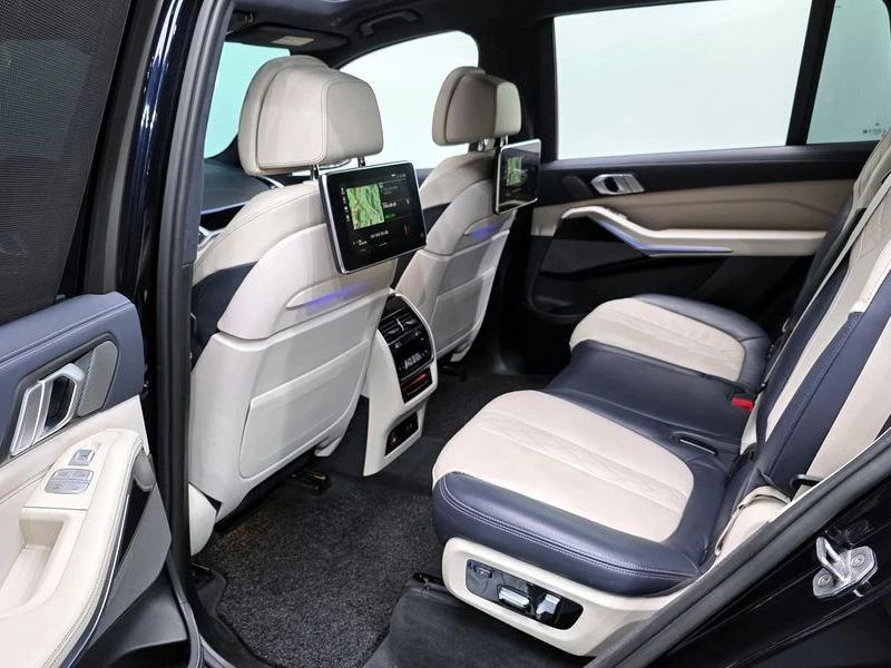 BMW X7 xDrive 30d M Sport First Edition| 265к.с., снимка 12 - Автомобили и джипове - 56160626