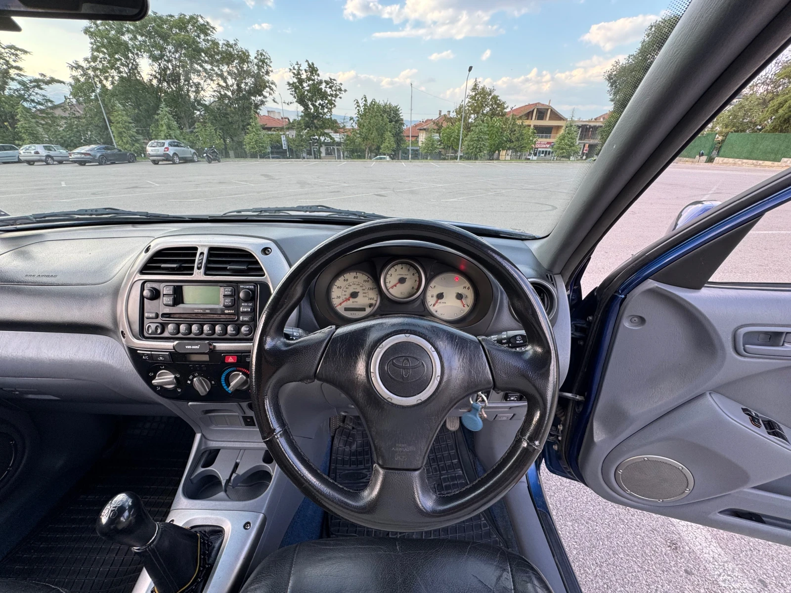 Toyota Rav4 2.0 VVTI | Mobile.bg � ����������� 15