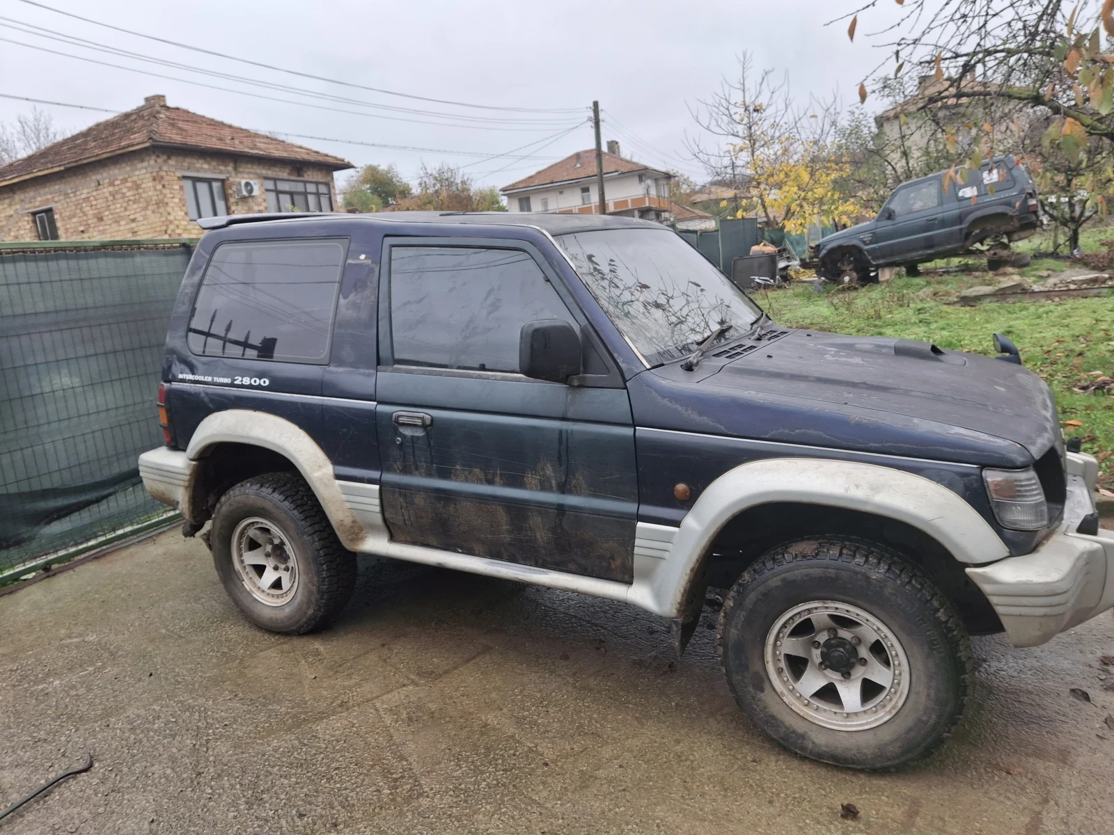 Mitsubishi Pajero  - изображение 2