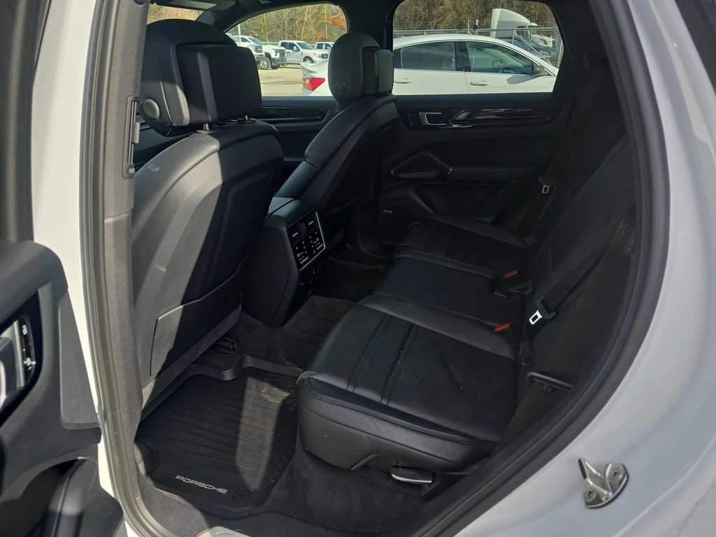 Porsche Cayenne * AWD * CARFAX *    | Mobile.bg   12