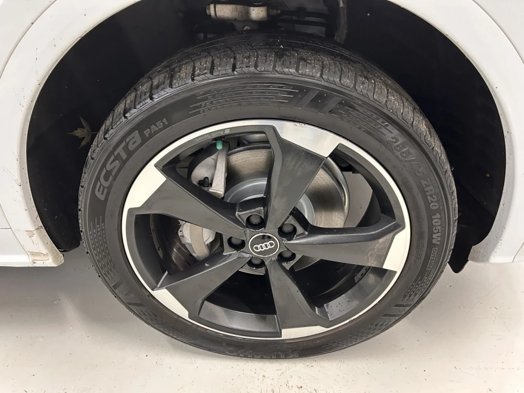 Audi Q5 * * * * Technik* * * Quattro* * * S LINE* * * CARF - изображение 7