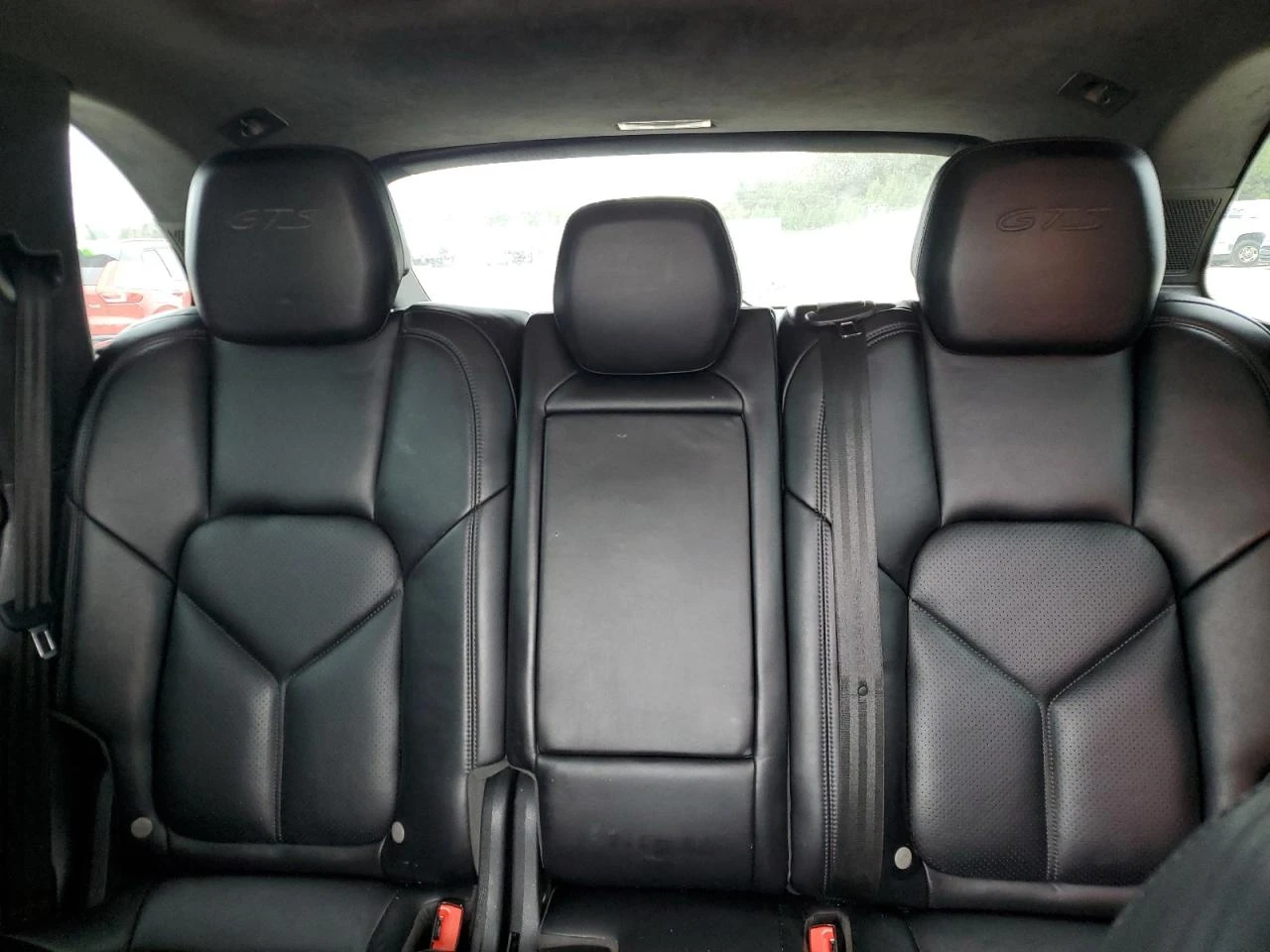 Porsche Cayenne GTS - изображение 9