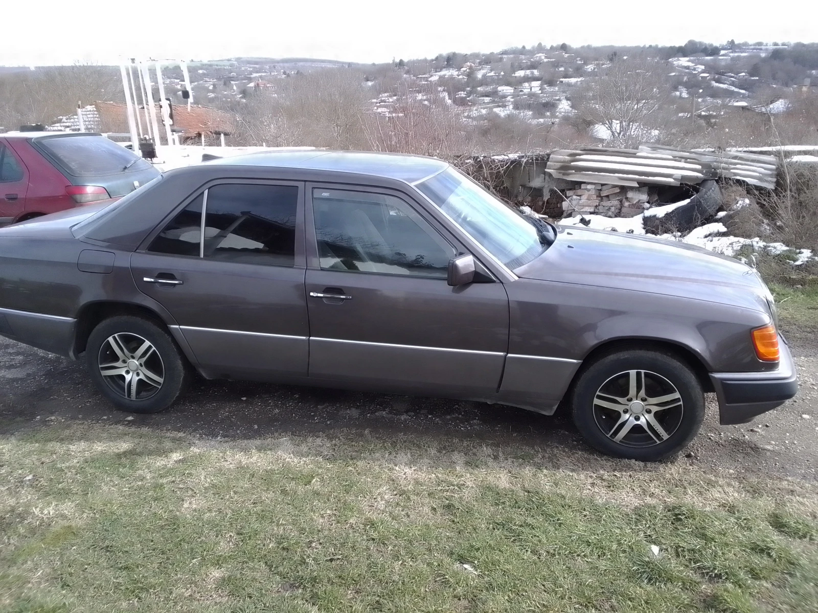 Mercedes-Benz 250 D | Mobile.bg � ����������� 1