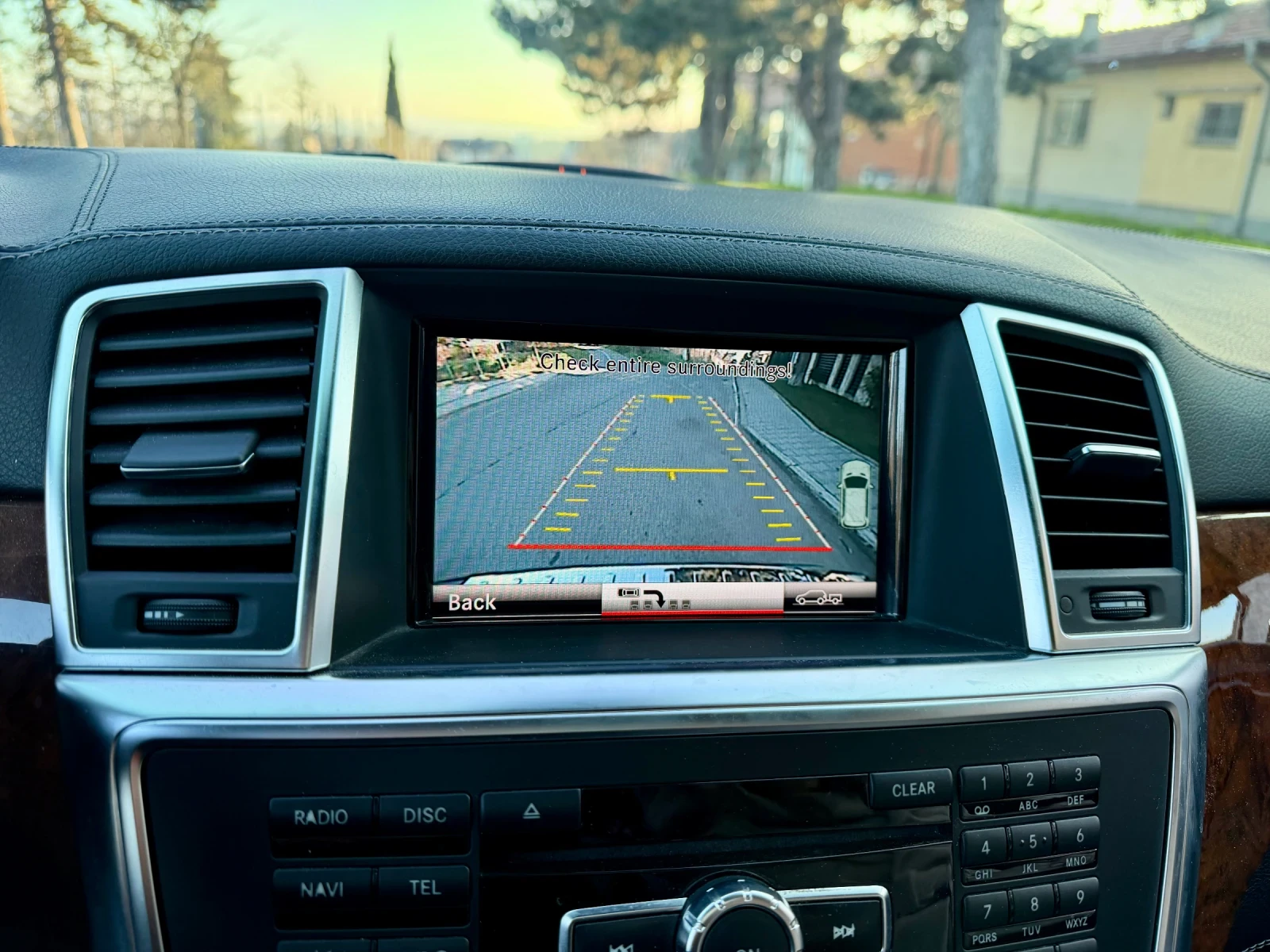 Mercedes-Benz ML 350 AMG LINE/ Въздух/Масаж/Подгрев/Ел теглич/, снимка 13 - Автомобили и джипове - 53667809