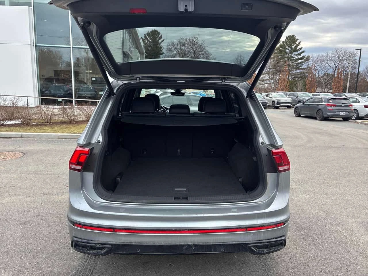 VW Tiguan * Comfortline R Line Black Edition * CARFAX * ���� | Mobile.bg � ����������� 13