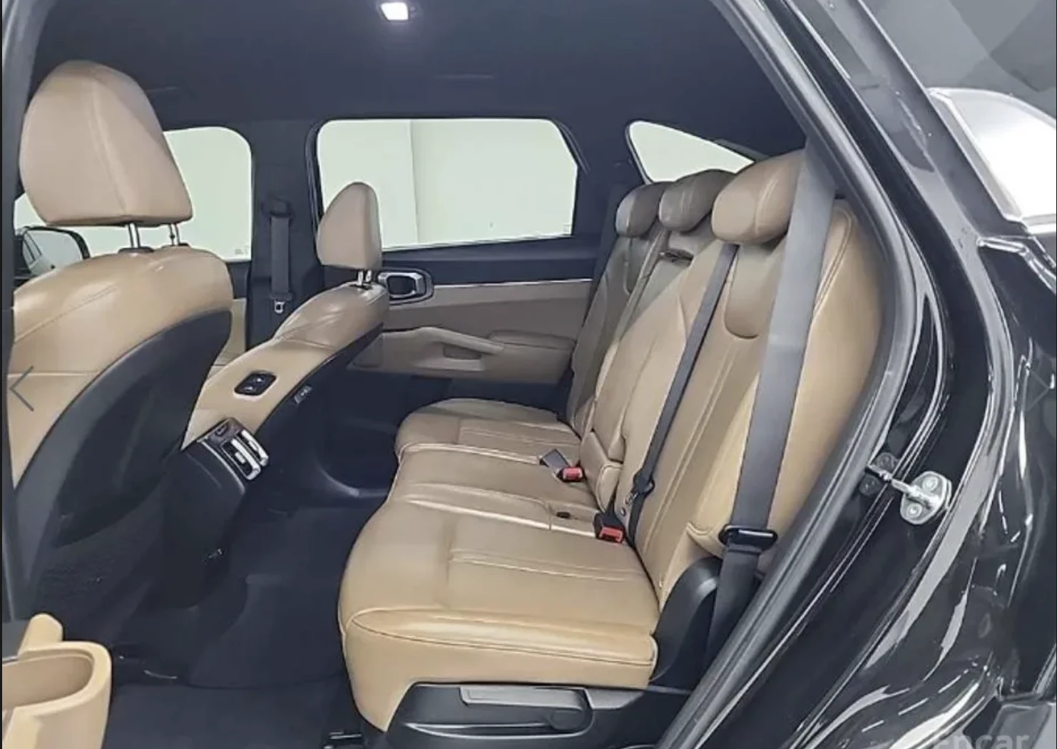 Kia Sorento 1.6* HYBRID* PRESTIGE* ПОДГРЕВ* ОБДУХВАНЕ* 360КАМЕ, снимка 13 - Автомобили и джипове - 54158149