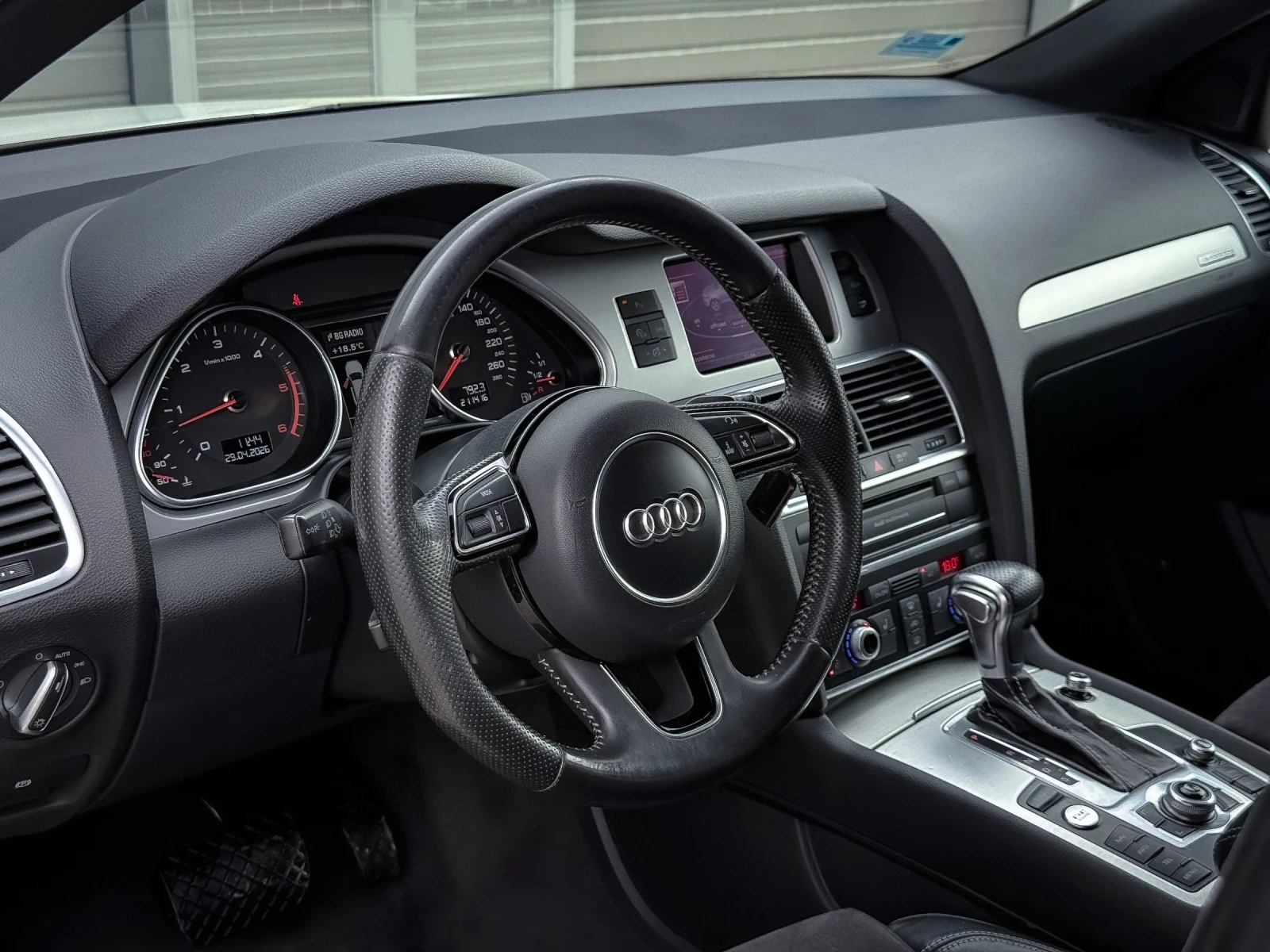 Audi Q7 FACELIFT* 3.0TDI* S-LINE* FULL* ЛИЗИНГ, снимка 7 - Автомобили и джипове - 54454779
