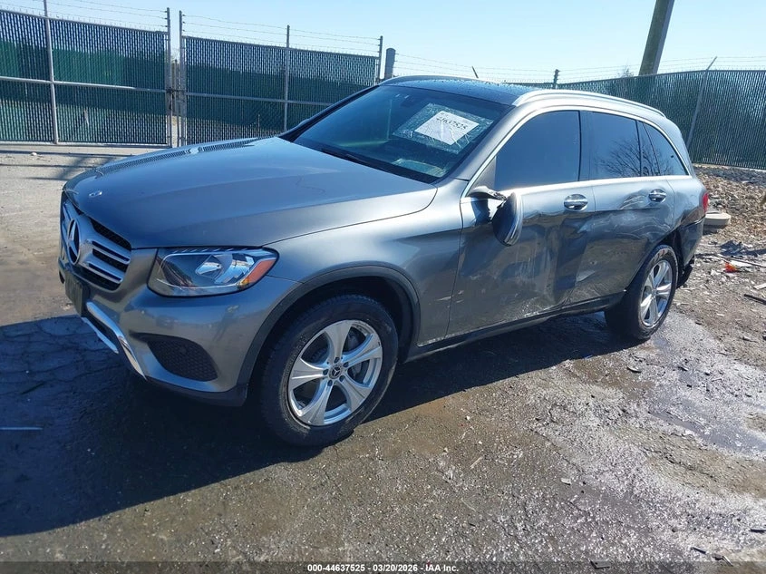 Mercedes-Benz GLC 300 2.0l 4Matic, снимка 2 - Автомобили и джипове - 54528609