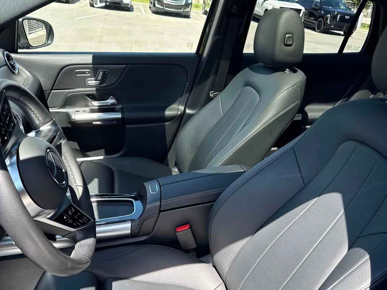 Mercedes-Benz GLA * 250 * АВТОКРЕДИТ БЕЗ ПЪРВОНАЧАЛНА ВНОСКА* , снимка 11 - Автомобили и джипове - 55093253