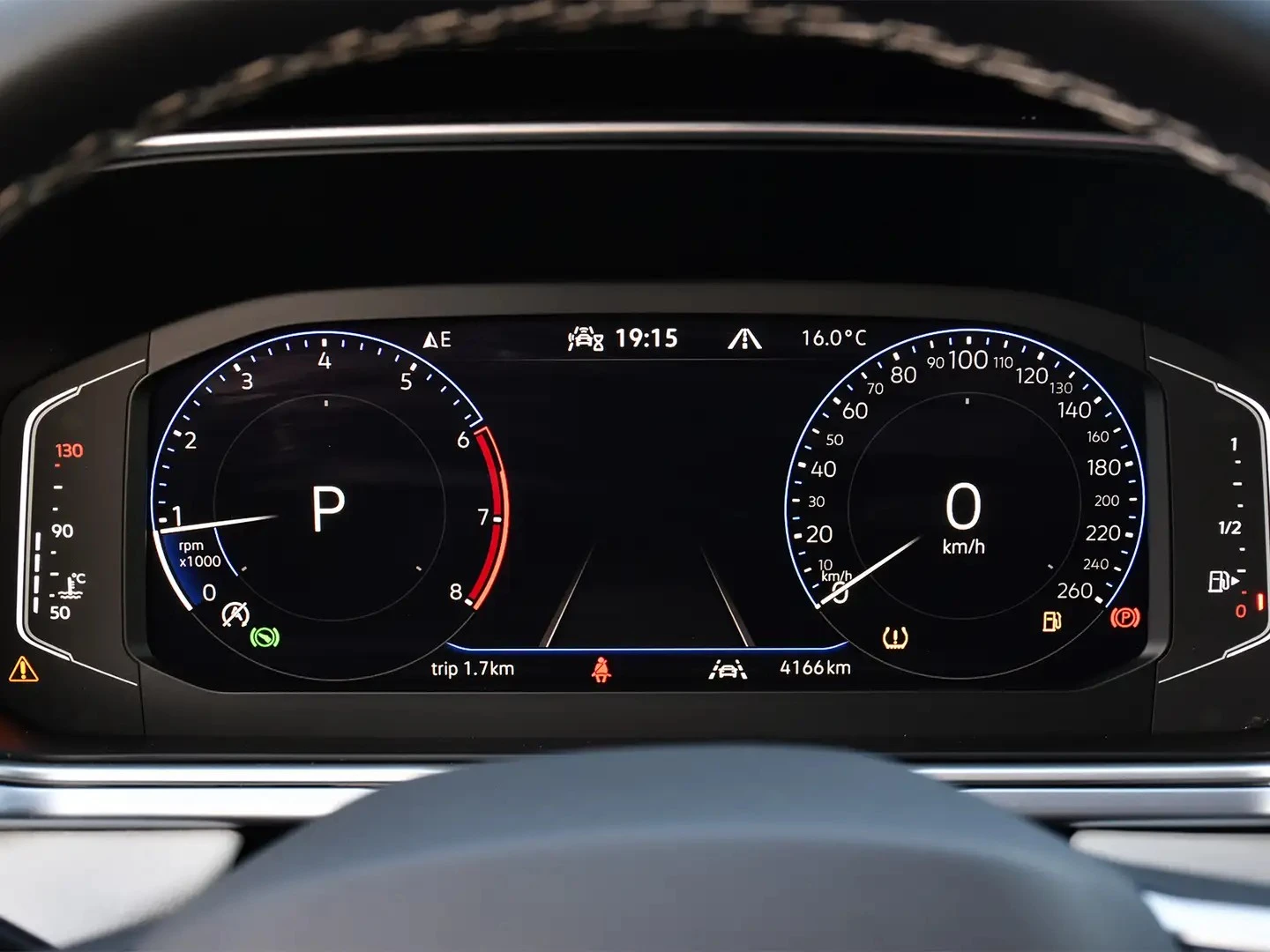 VW Taos Comfortline * 4MOTION * AвтоКредит * (ЦЕНА ДО БГ), снимка 10 - Автомобили и джипове - 55138880