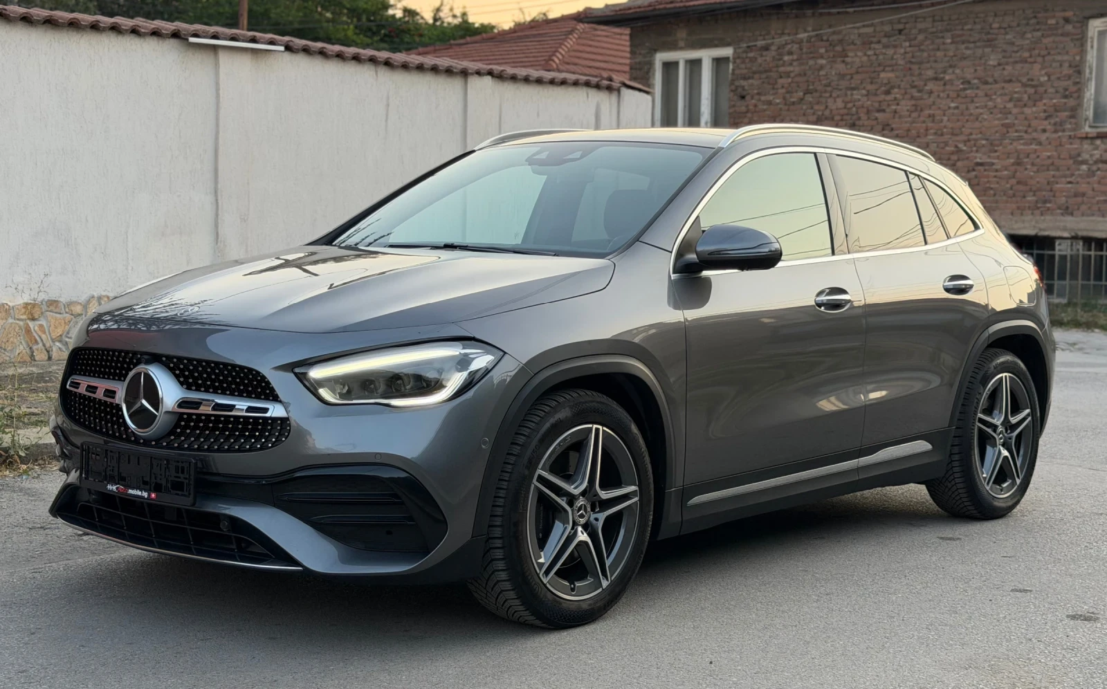 Mercedes-Benz GLA 250 AMG LINE 4 Matic Внос Швейцария, снимка 2 - Автомобили и джипове - 55578977