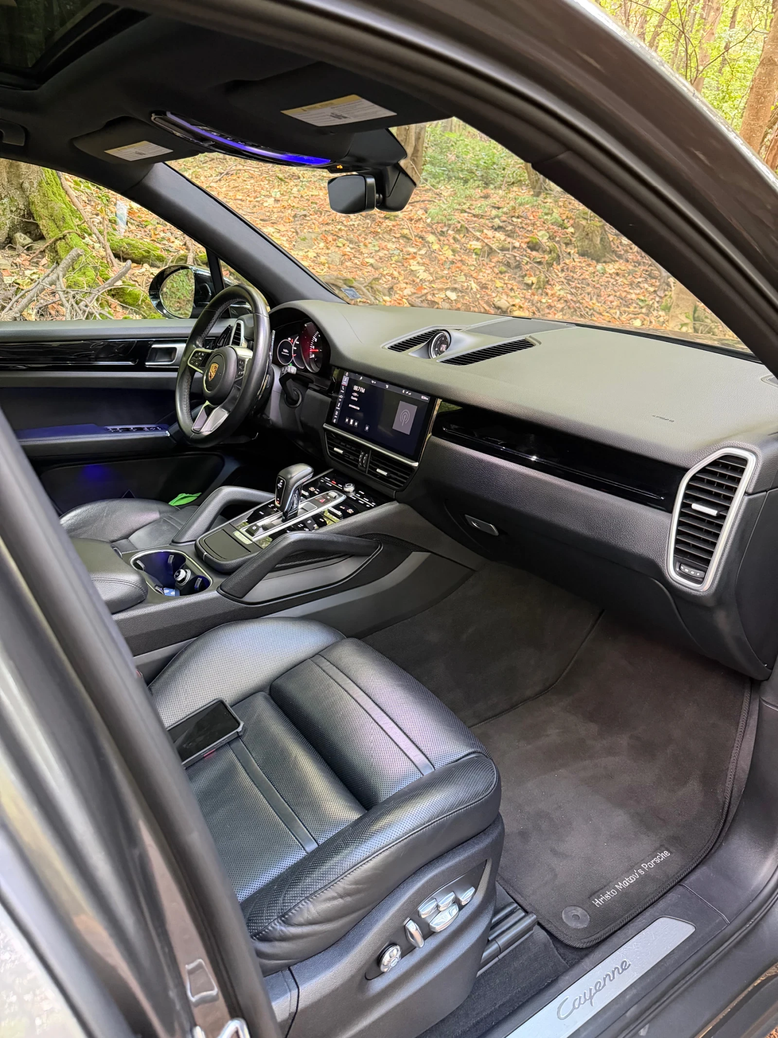 Porsche Cayenne Уникат! Като нов, снимка 11 - Автомобили и джипове - 56244231