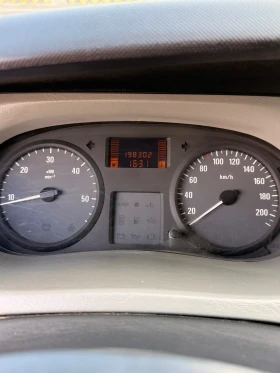 Opel Vivaro 2.0CDTI 115 к.с/ товарен/ дълга база, снимка 14