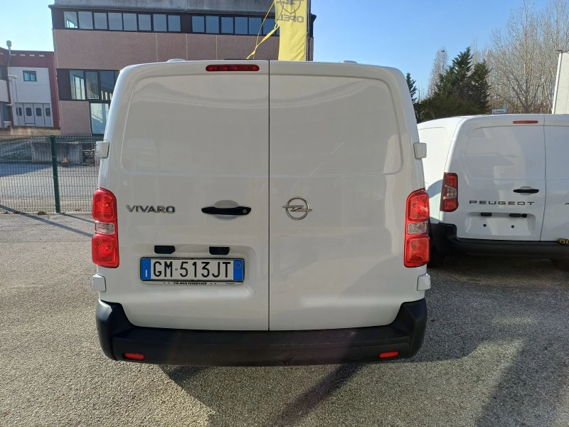 Opel Vivaro 2.0/145 , снимка 5 - Бусове и автобуси - 52774876