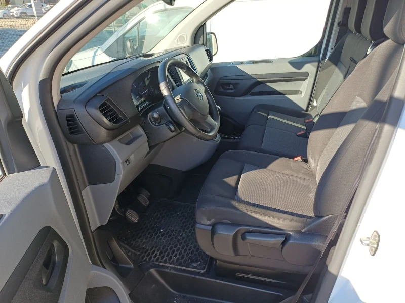 Opel Vivaro 2.0/145 , снимка 6 - Бусове и автобуси - 52774876