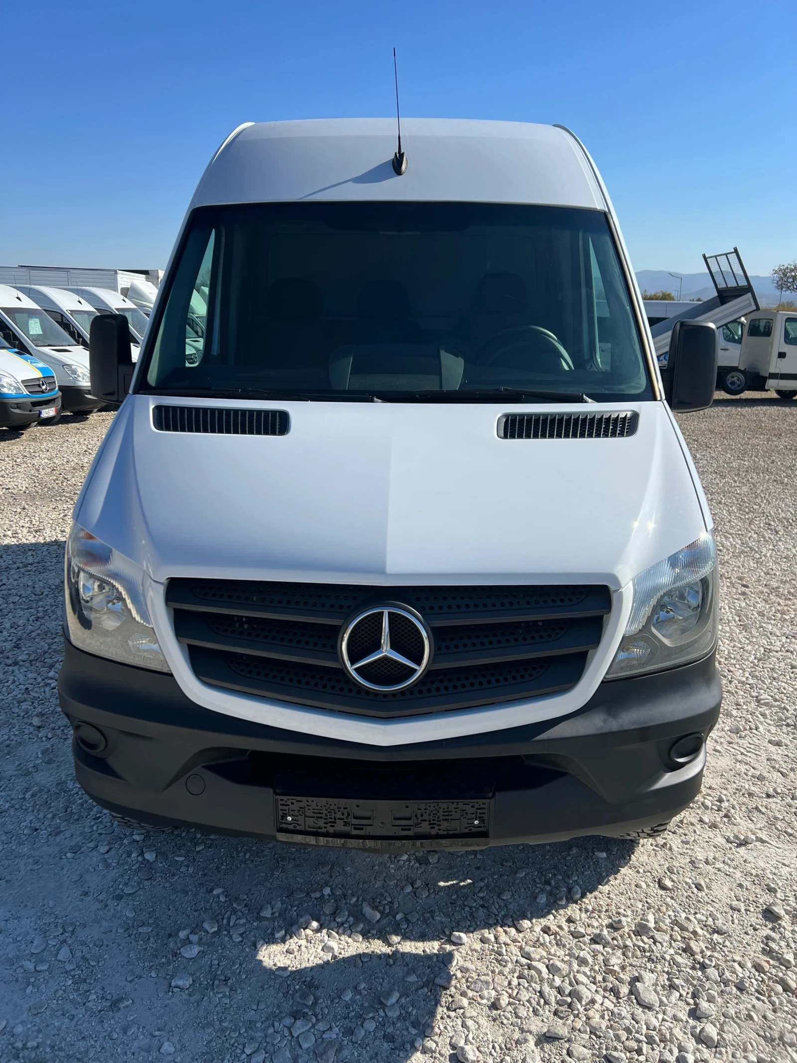 Mercedes-Benz Sprinter 319 4X4 КЛИМАТИК. - изображение 3