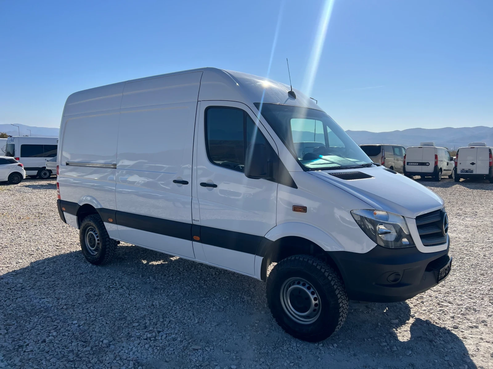 Mercedes-Benz Sprinter 319 4X4 КЛИМАТИК. - изображение 2