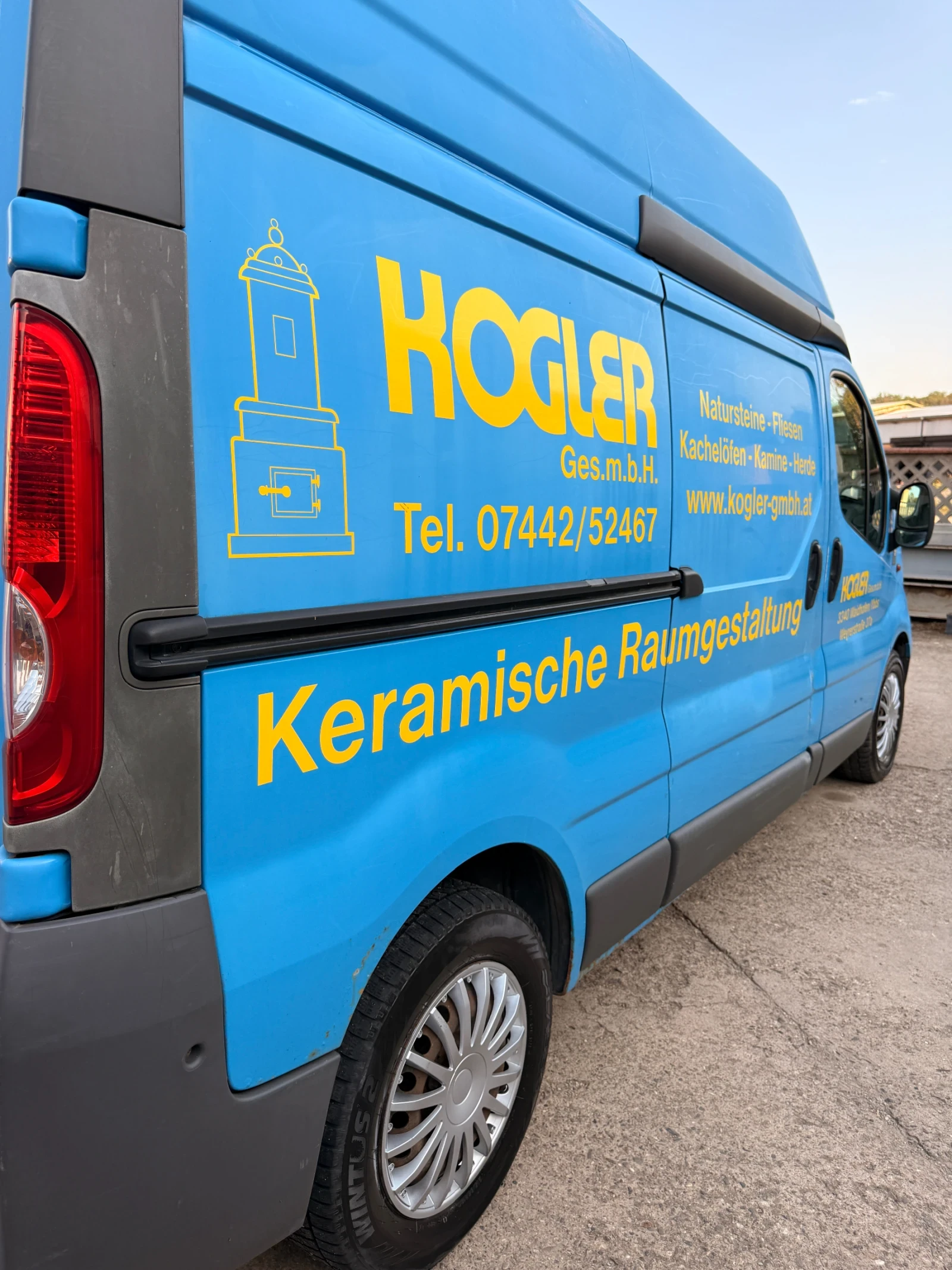 Opel Vivaro 2.0CDTI 115 к.с/ товарен/ дълга база, снимка 5 - Бусове и автобуси - 55897361