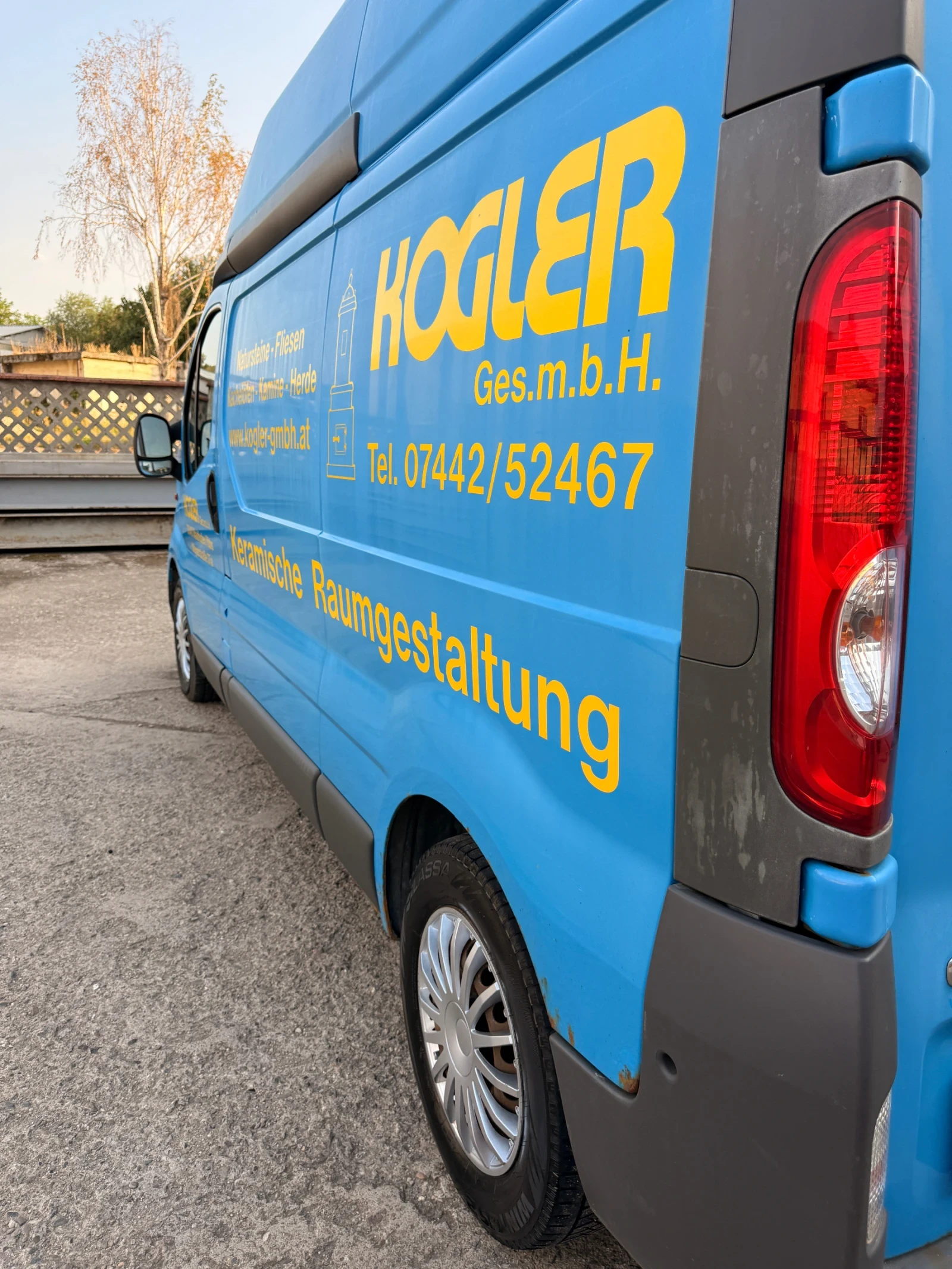 Opel Vivaro 2.0CDTI 115 к.с/ товарен/ дълга база, снимка 7 - Бусове и автобуси - 55897361