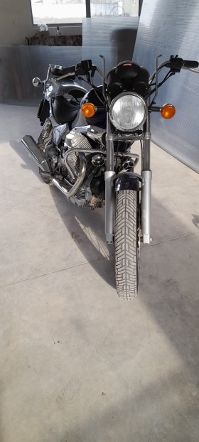     Moto Guzzi 750 Nevada