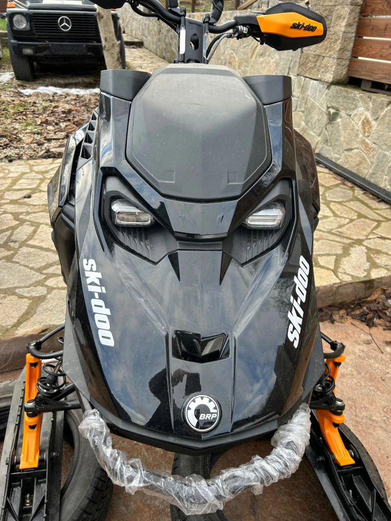 Ski-Doo Summit SKI-DOO SUMMIT X EXPERT 850 E-TEC165 НОВ!МОДЕЛ 24г, снимка 1 - Мотоциклети и мототехника - 43517518