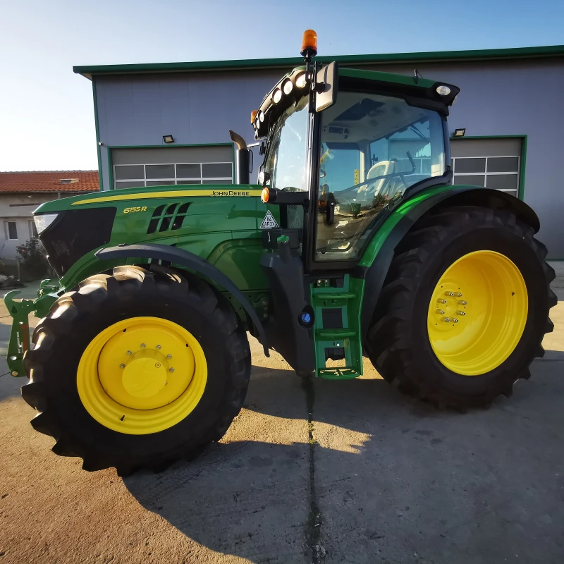 Трактор John Deere 6155R  осигурен лизинг с 3, 3% годишна лихва , снимка 3 - Селскостопанска техника - 43596624