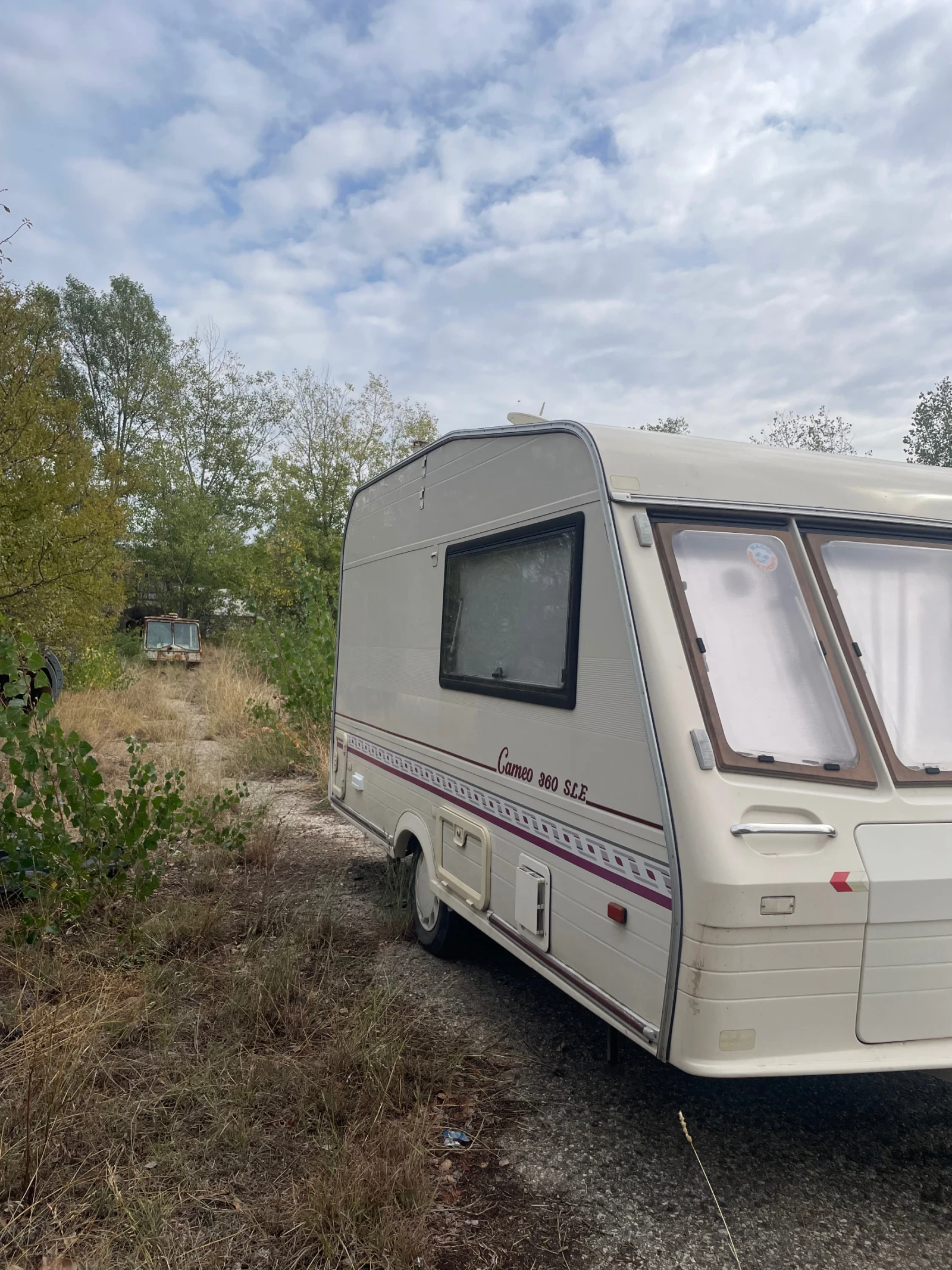 Каравана Други Bessacar cameo 360 SLE