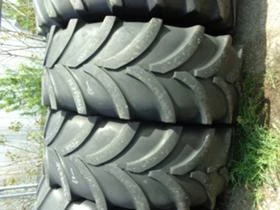 Гуми, снимка 16