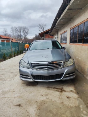 Mercedes-Benz C 220, снимка 2